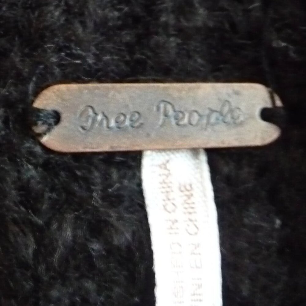 NWT FREE PEOPLE CARTER SWEATER BLACK LARGE - Picture 5 of 6